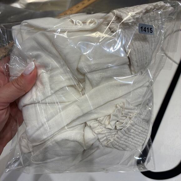 NWT Peixoto Cream Cropped Wrap Open Back Blouse Medium - Picture 9 of 9